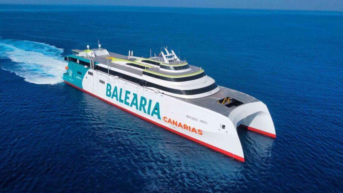 Baleària Canarias presenta su programación de verano reforzando la conectividad de las islas con 12 barcos