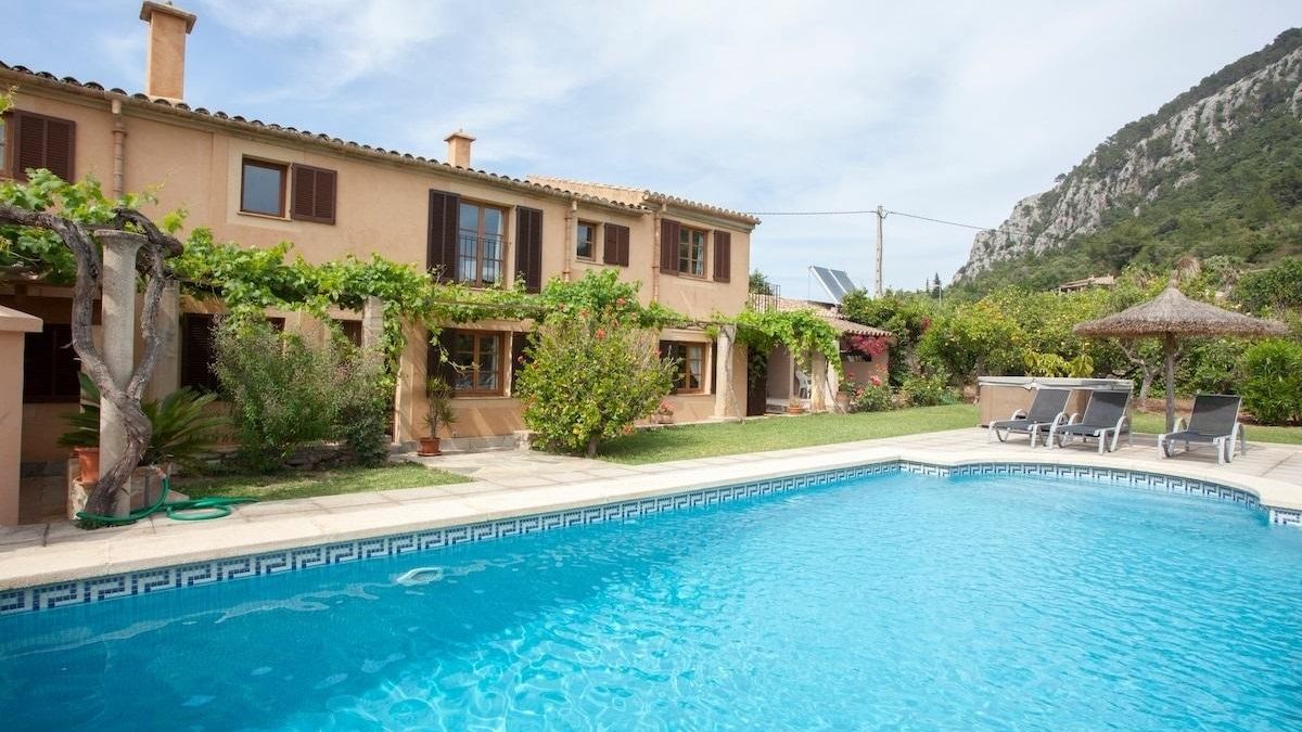 Airbnb retira más de 4.400 anuncios ilegales en Mallorca