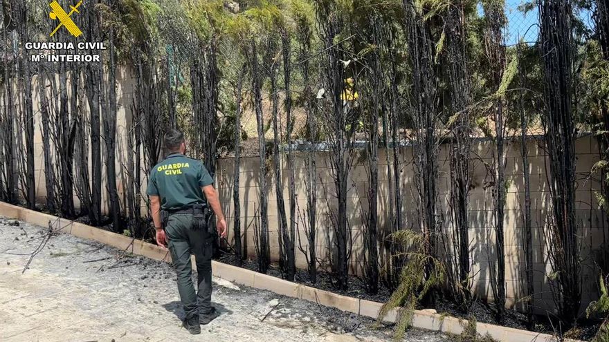 Auxilian a una persona atrapada en su casa de Socovos por un incendio