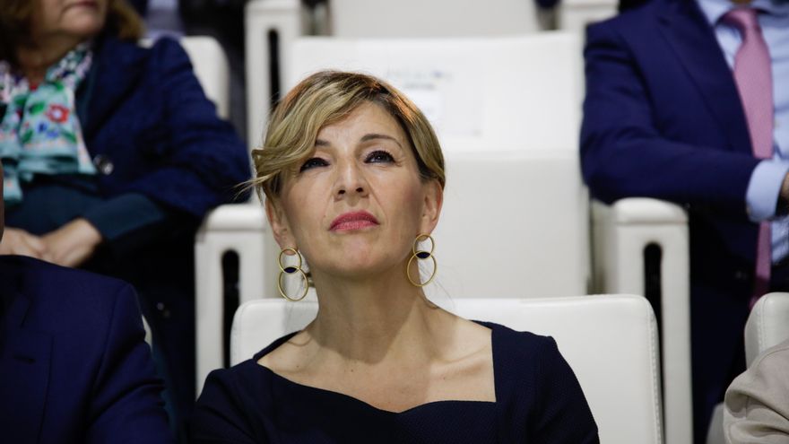 La vicepresidenta segunda del Gobierno y ministra de Trabajo y Economía Social, Yolanda Díaz, en la entrega de la VIII Edición de los Premios Cepyme en el Auditorio de Banco Santander, a 25 de abril de 2022, en Madrid (España).