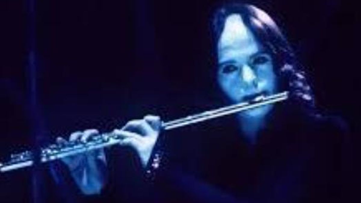 Peter Gabriel, en Genesis, cuando además se disfrazaba.