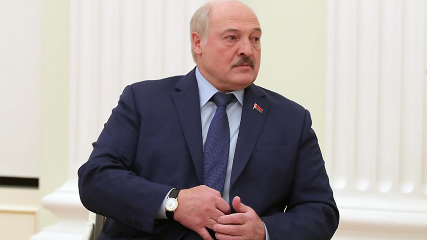 El presidente de Bielorrusia, Alexander Lukashenko, durante una reunión con el presidente ruso, Vladimir Putin, en el Kremlin en marzo de 2022. EFE/EPA/MIKHAIL KLIMENTYEV / KREMLIN POOL