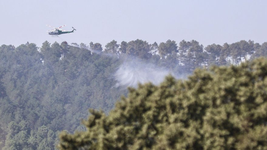 Portugal combate un segundo fuego cerca de la frontera con Zamora tras estabilizar otro que traspasó a Alcañices