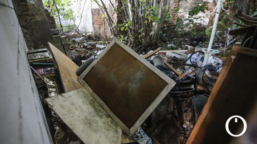 Casi un centenar de reclamaciones para actuar en solares privados por riesgo de incendio