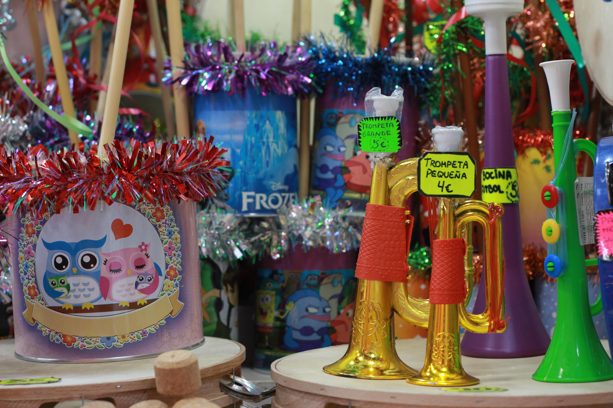 Recorrido puesto a puesto por la Navidad en la Plaza Mayor de Madrid