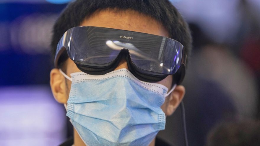 China suma 5 nuevos casos de coronavirus, todos ellos importados. EFE/EPA/ALEX PLAVEVSKI