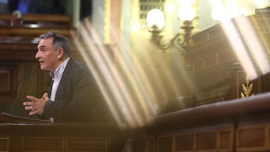Archivo - El portavoz adjunto de Unidas Podemos en el Congreso, Enrique Santiago.