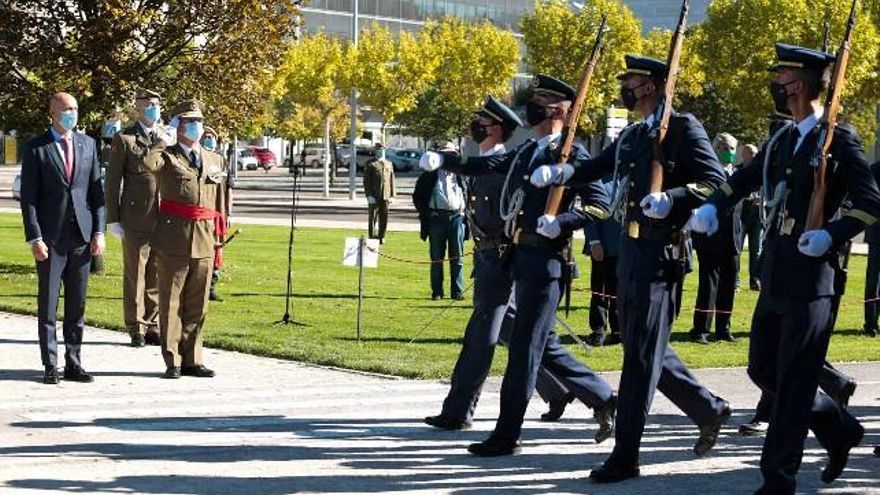 Soldados del Ejército del Aire desfilando. // Campillo / ICAL