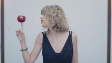 Taylor Swift en un fotograma del videoclip "Blank Space"