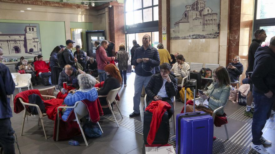 Pasajeros de trenes y aviones cancelados pueden reclamar gastos de comida y alojamiento