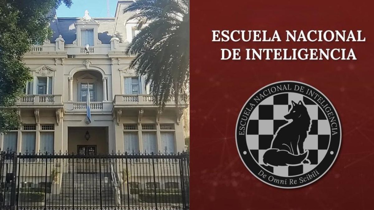 La casona en la que funciona la ENI y su nuevo escudo.