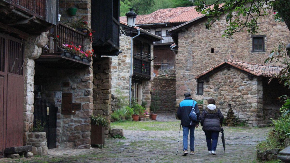 Pueblo de Bárcena Mayor, Cantabria.