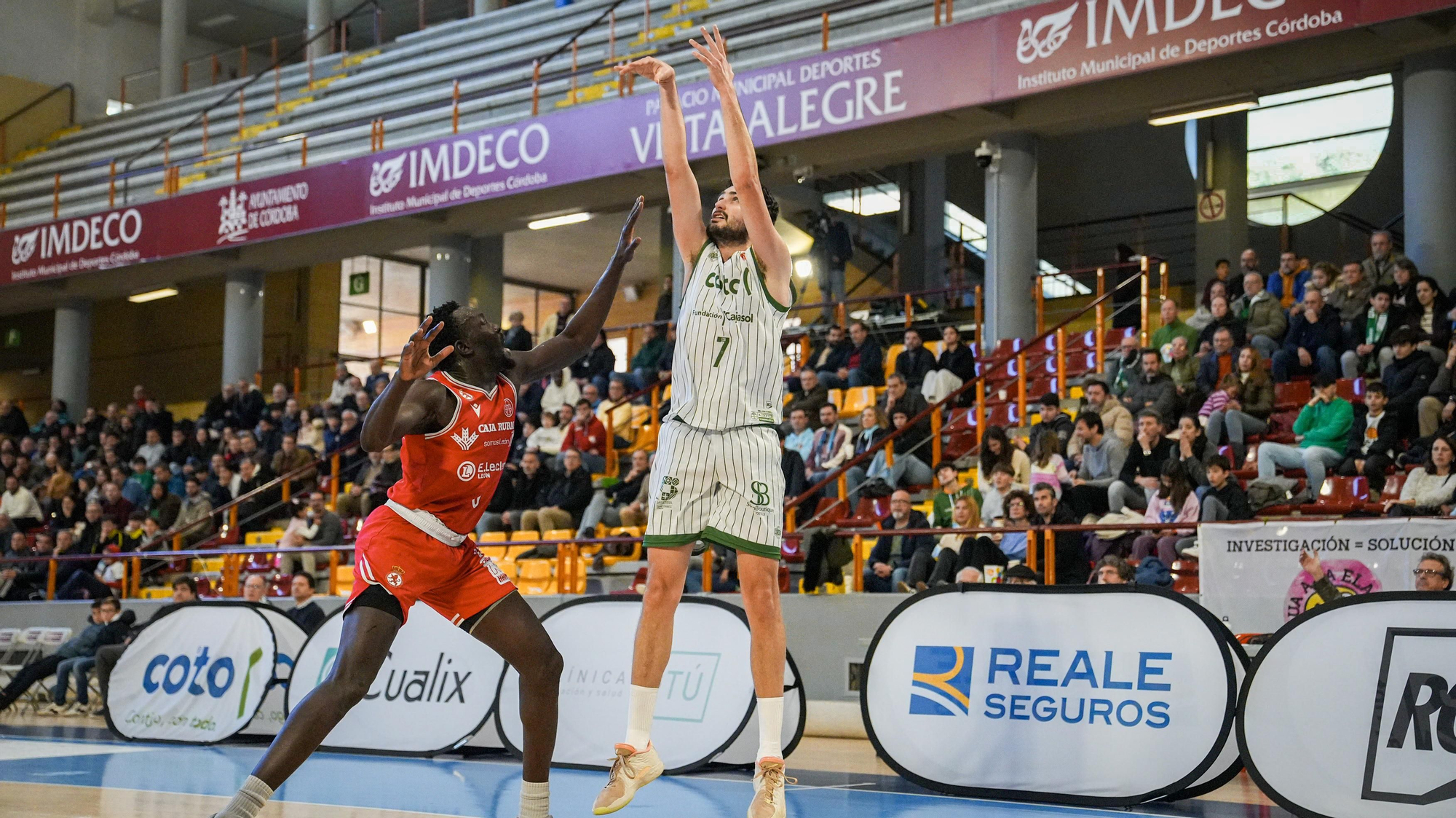 Coto Córdoba CB - Cultural y Deportiva Leonesa.
