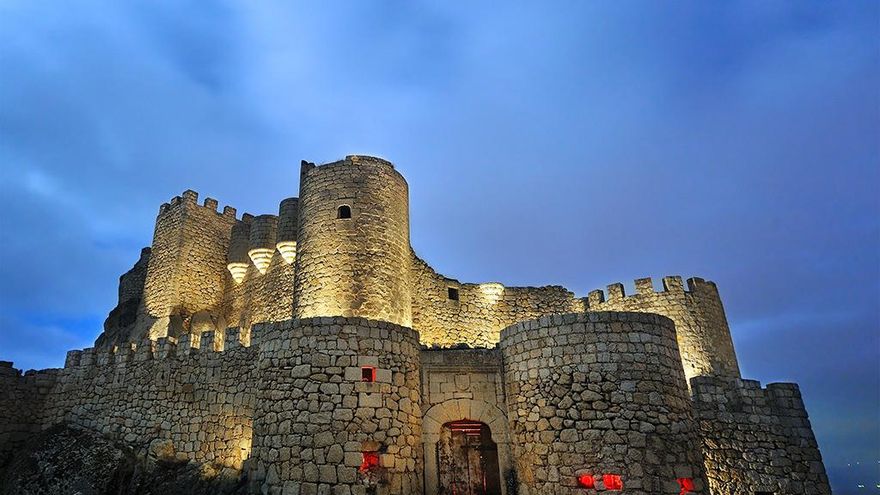 El castillo en Ávila que parece sacado de la obra 'Romeo y Julieta'