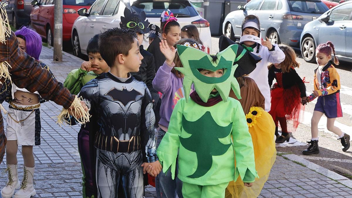 Pasacalles de los colegios por carnaval