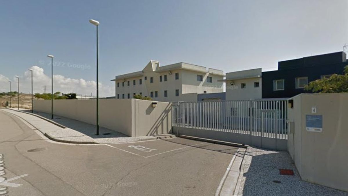 Los sindicatos acusan al Gobierno de Aragón de sacar un pliego “deficitario” para el centro de menores de Juslibol