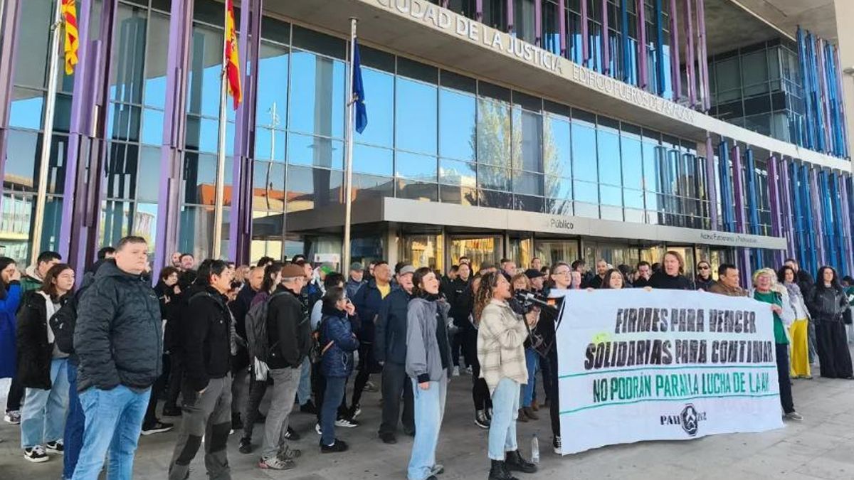 Aplazado el juicio a los 19 activistas que intentaron parar un desahucio en Zaragoza