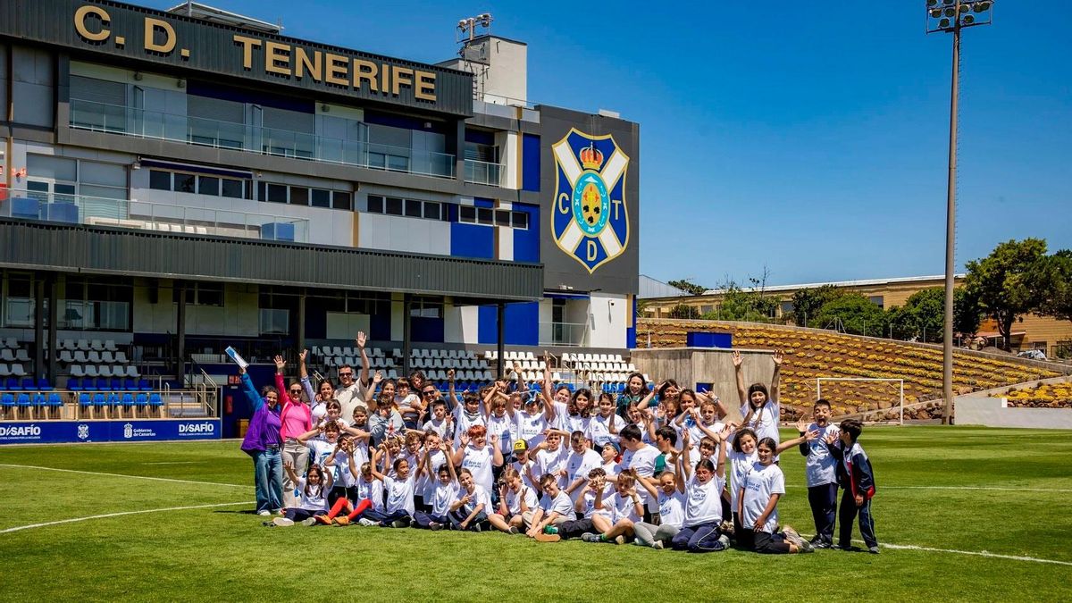 El CEIP María Rosa Alonso, protagonista de ‘CD Tenerife: Seña de identidad’