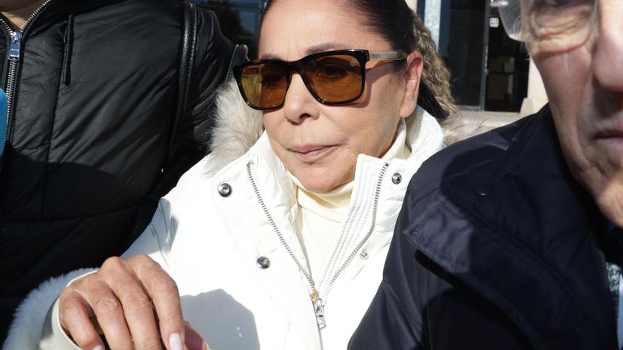 Icónica estudia denunciar a Isabel Pantoja por estafa tras cancelar la cantante su concierto en Sevilla de forma “unilateral”