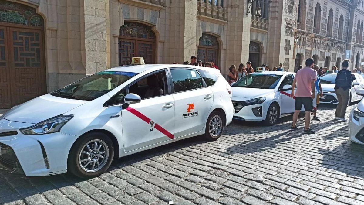 El Gobierno de Castilla-La Mancha abordará un nuevo reglamento del taxi y regulará las licencias de VTC