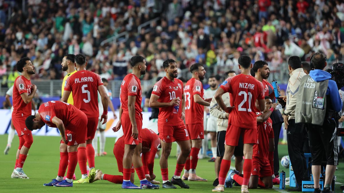 La fase de grupos del Mundial: partidos más allá del umbral de seguridad, retrasos y fans hospitalizados