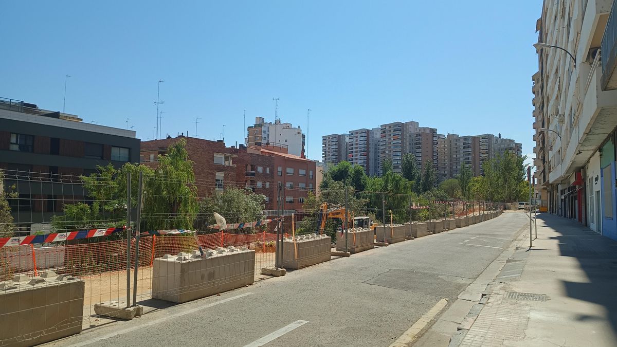 La otra cara del proyecto 'estrella' de la alcaldesa de Zaragoza: quejas por ruido, vibraciones, ratas y falta de aparcamiento