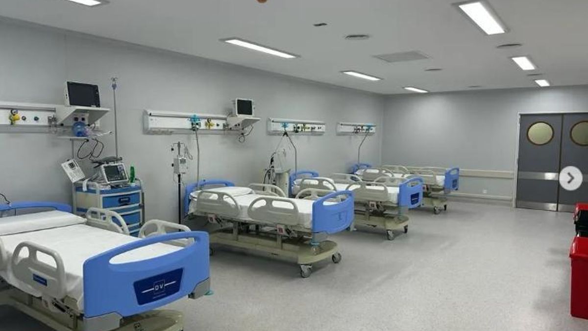 El Hospital del Bicentenario PAMI Ituzaingó atiende por guardia a unas 15.000 personas por mes, sean o no afiliados al organismo previsional.