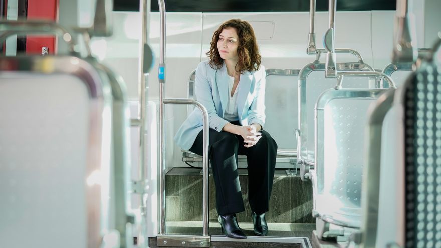 Ayuso no reducirá las tarifas del transporte público periférico de Madrid hasta que acaben las subvenciones