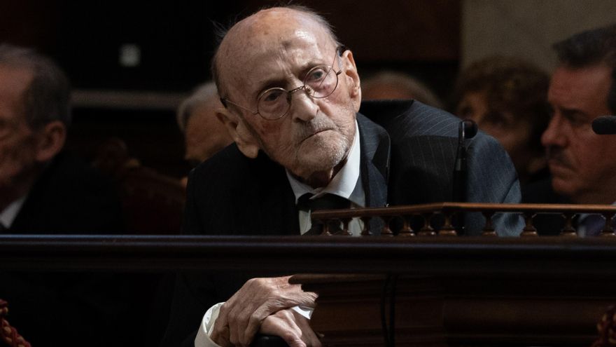 El académico y Premio Cervantes 2024 Álvaro Pombo