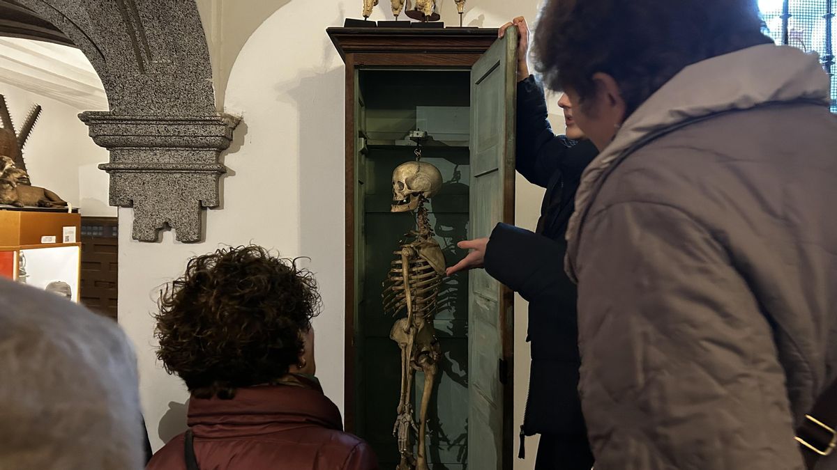 Los cuatro siglos de historia del instituto más antiguo de España, cuna de premios Nobel y pionero científico en Madrid