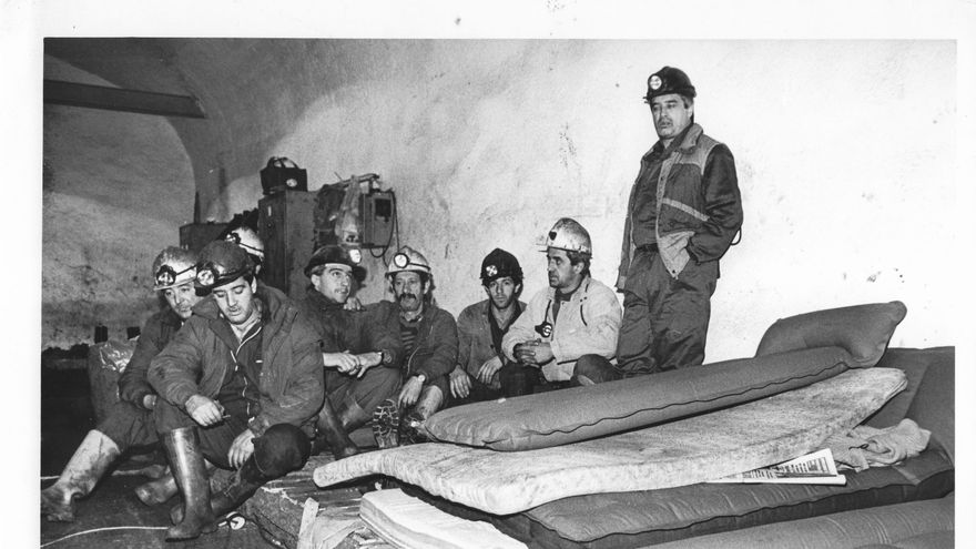 Encierro minero en el Pozo Calderón en 1992 en Orallo (León)