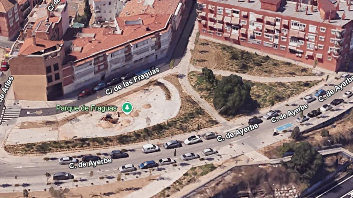 Dos detenidos por matar a golpes a un hombre para robarle en un descampado de Barajas