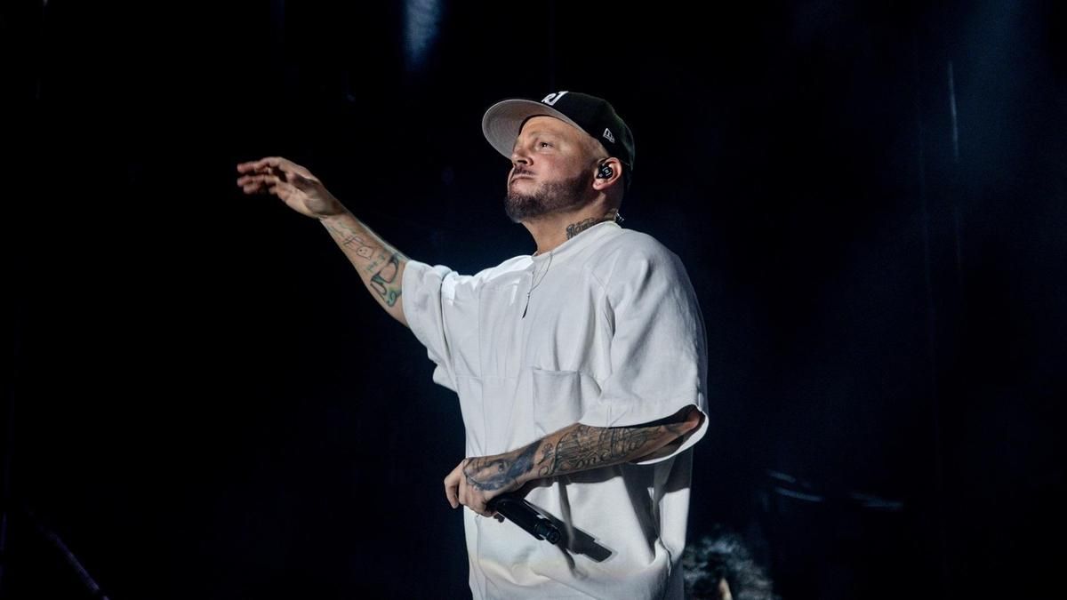 shadows playing tricks