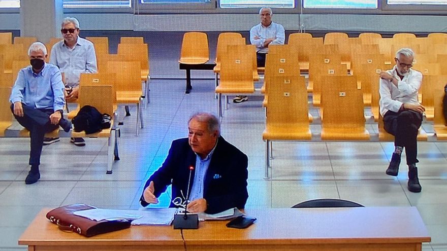 Alfonso Rus descarga en los técnicos y en sus subordinados el contrato amañado del 'call center' en el juicio del 'caso Taula'