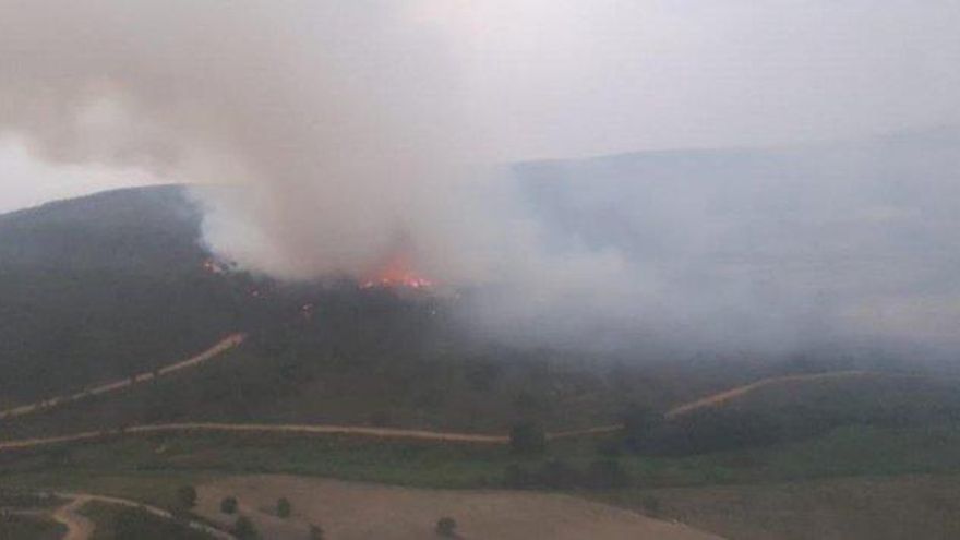 Un herido en el incendio de nivel 2 en la Sierra de la Culebra, en Zamora