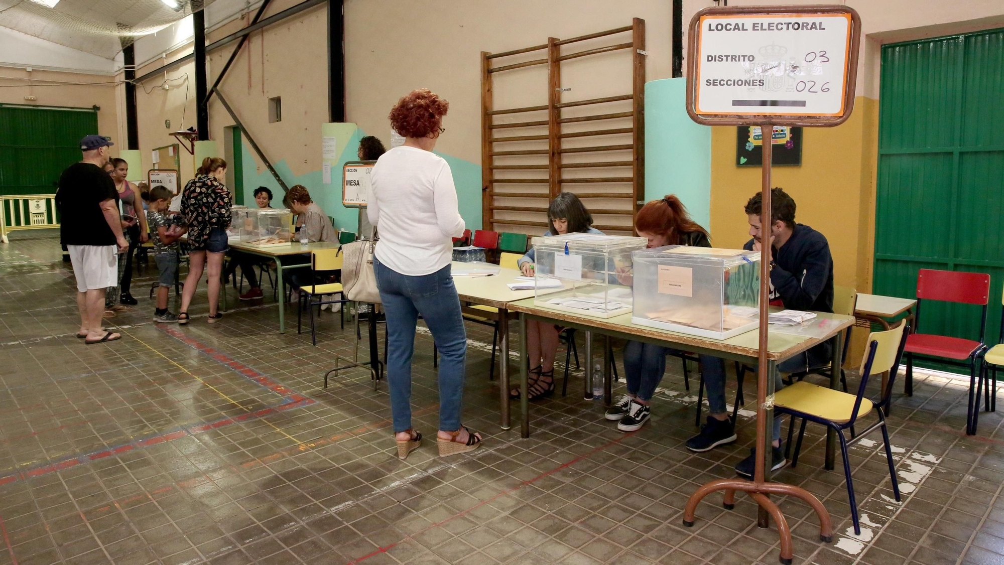 Colegio electoral en Gran Canaria.