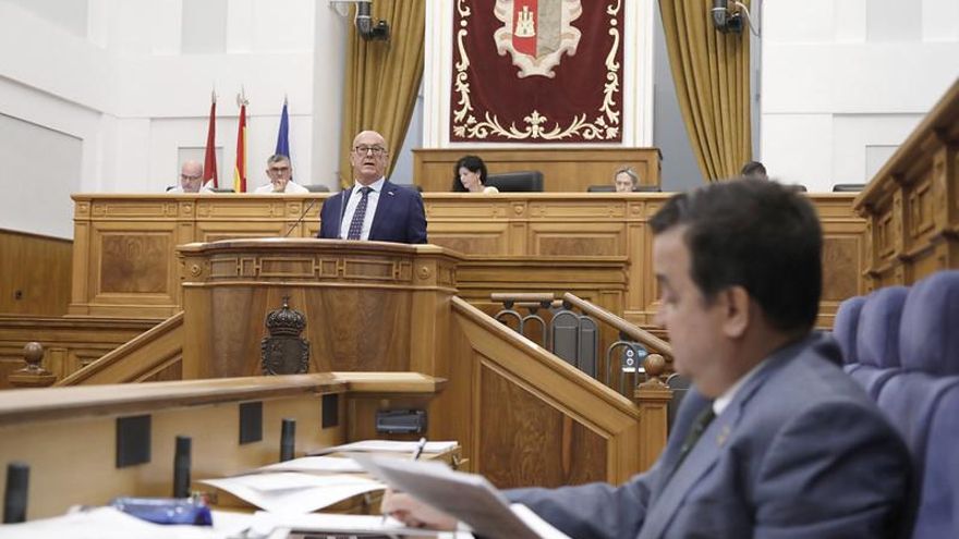 Intervención de Emilio Bravo en presencia del consejero