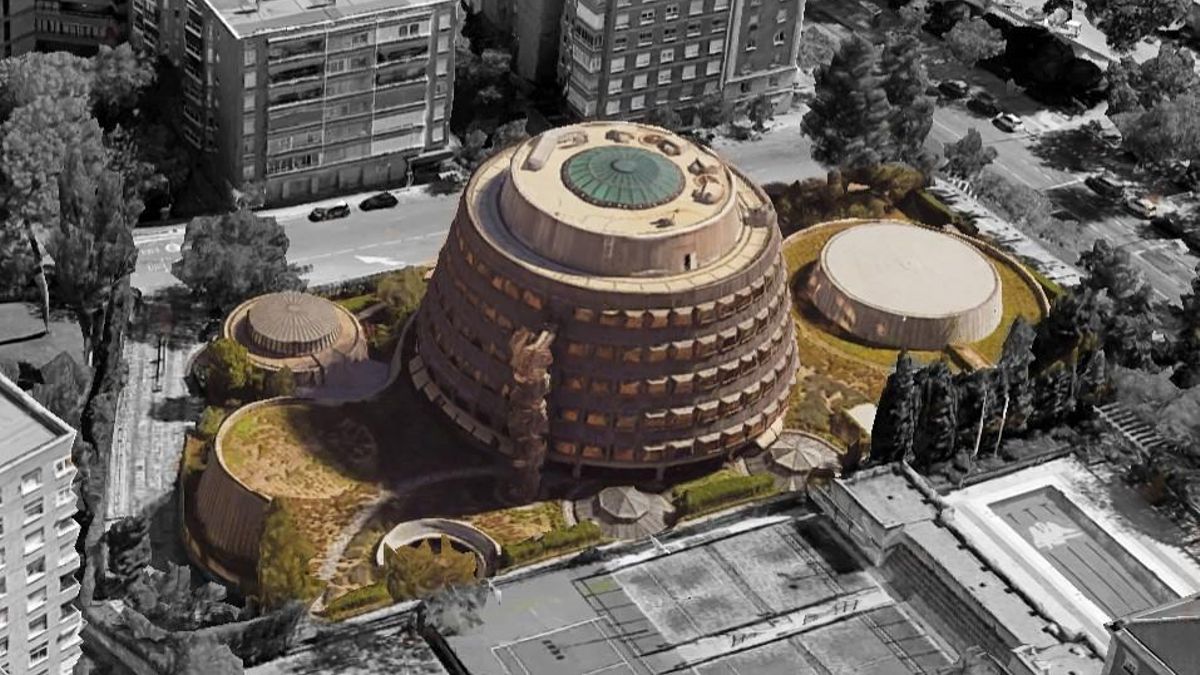 Lifting para el edificio del Constitucional: quitará sus escaleras exteriores, creará una nueva "piel" y ganará espacio