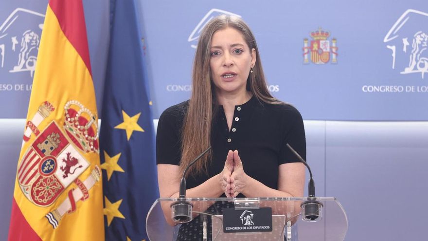 La portavoz del PP en el Congreso, Ester Muñoz, ofrece este martes una rueda de prensa.