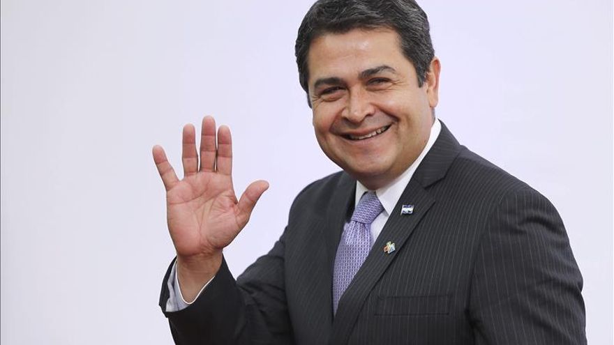 El presidente de Honduras se reune en Bruselas con Mariano Rajoy