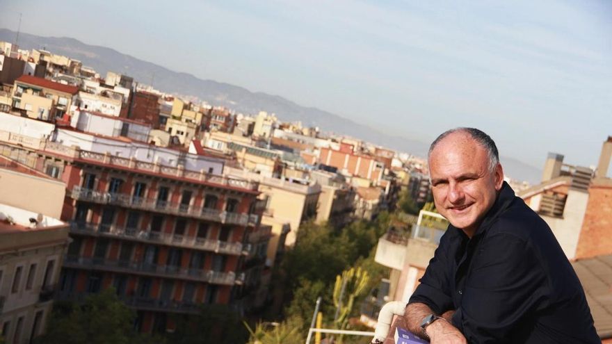 Bernat Castany, filósofo: "El humor rompe cualquier jerarquía y nos iguala a todos"