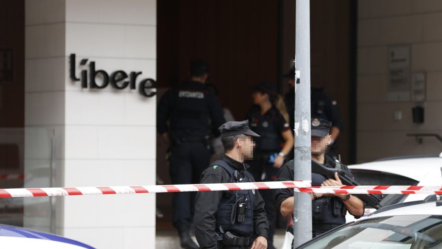 La Fiscalía vasca avisa: mirar y no actuar ante un caso de violación o 'bullying' también es delito