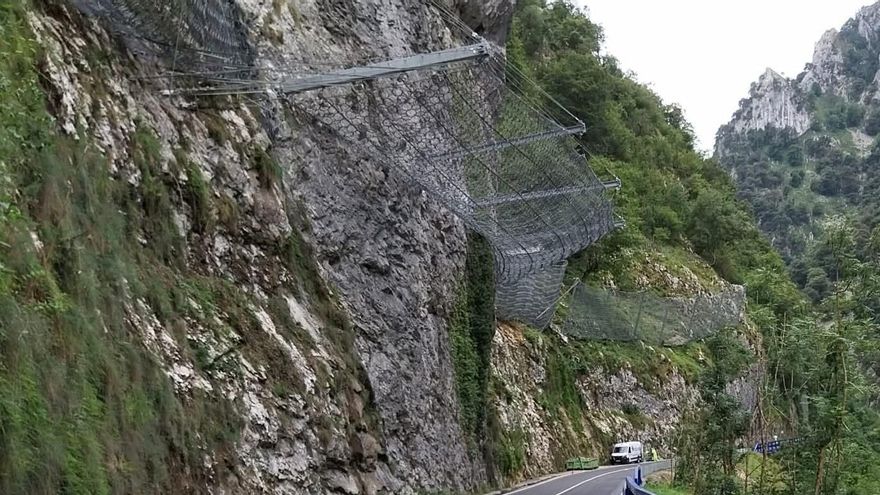 Asturias destina cinco millones a proteger las carreteras frente a los argayos