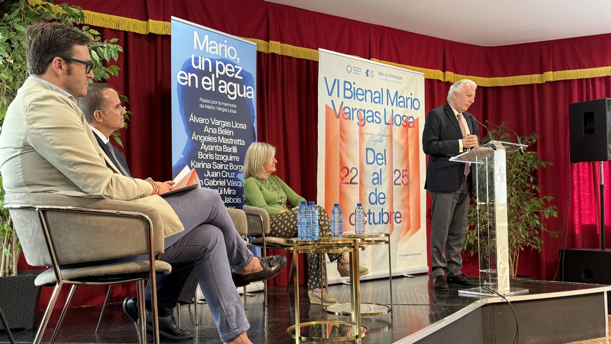 Autores, periodistas y artistas arroparán en Extremadura la VI Bienal de Novela 'Mario Vargas Llosa'
