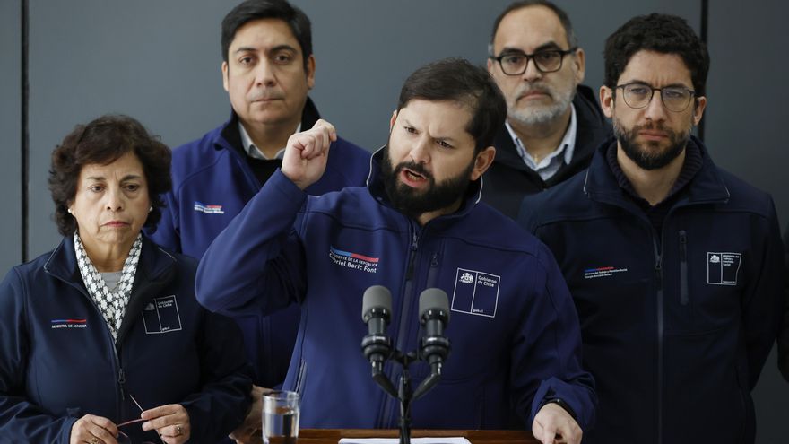 Boric admite que no se ha podido contactar aún con los mineros, 48 después del derrumbe