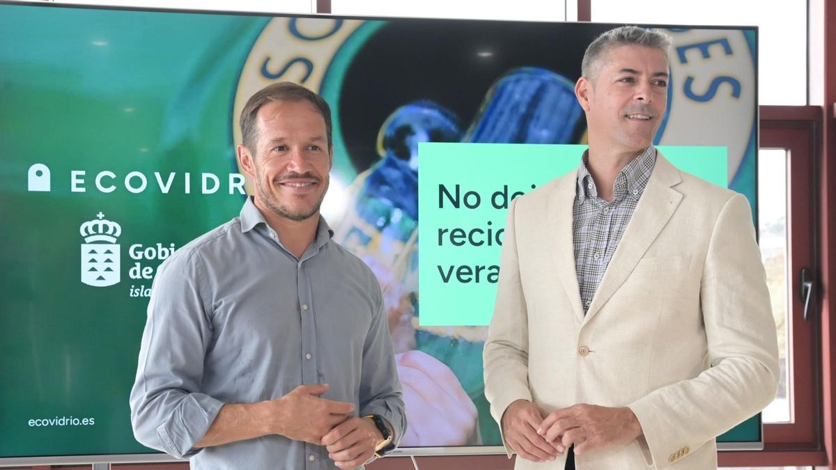Ecovidrio y Transición Ecológica animan a los canarios a seguir reciclando durante el verano.