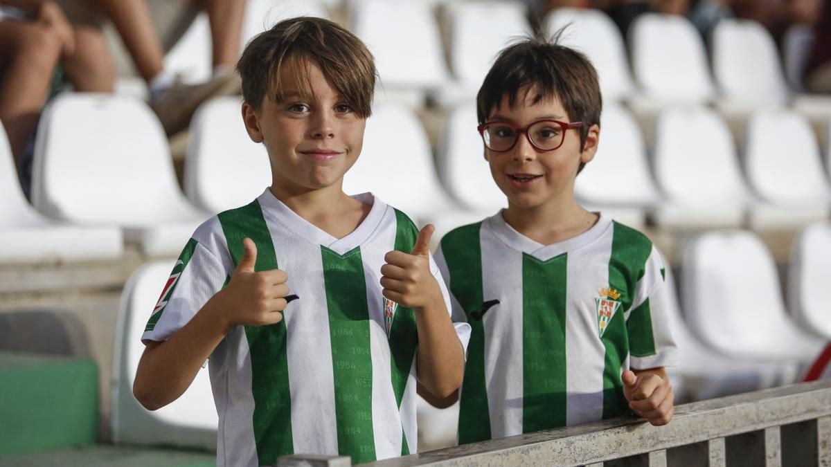 Grada Blanquiverde del Córdoba CF - UD Almería