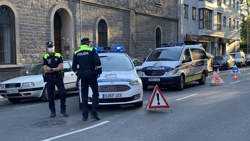 La Policía de Vitoria investiga a una mujer de 31 años como presunta autora de 40 grafitis