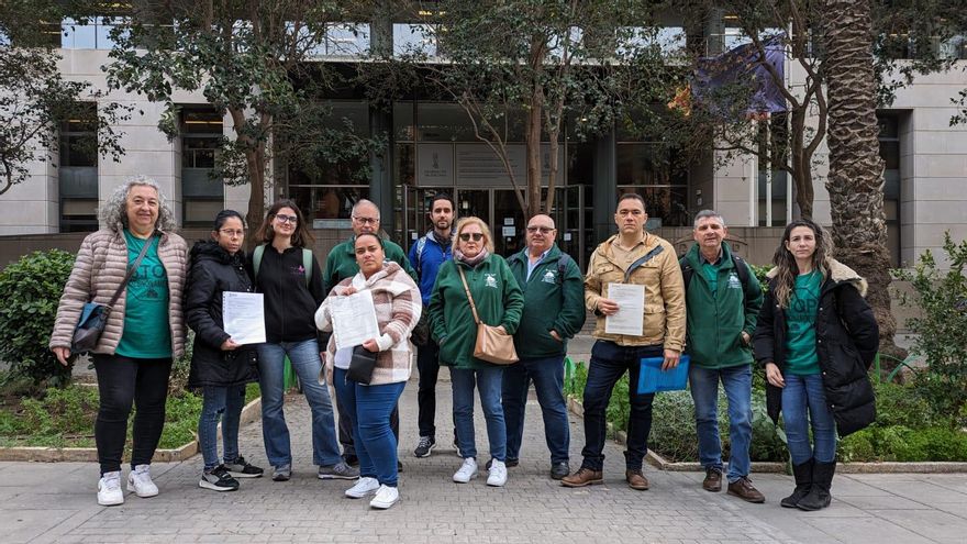 Las llamadas diarias de los fondos buitre que acosan a personas vulnerables en València: "¿Ha podido encontrar ya otra vivienda?"