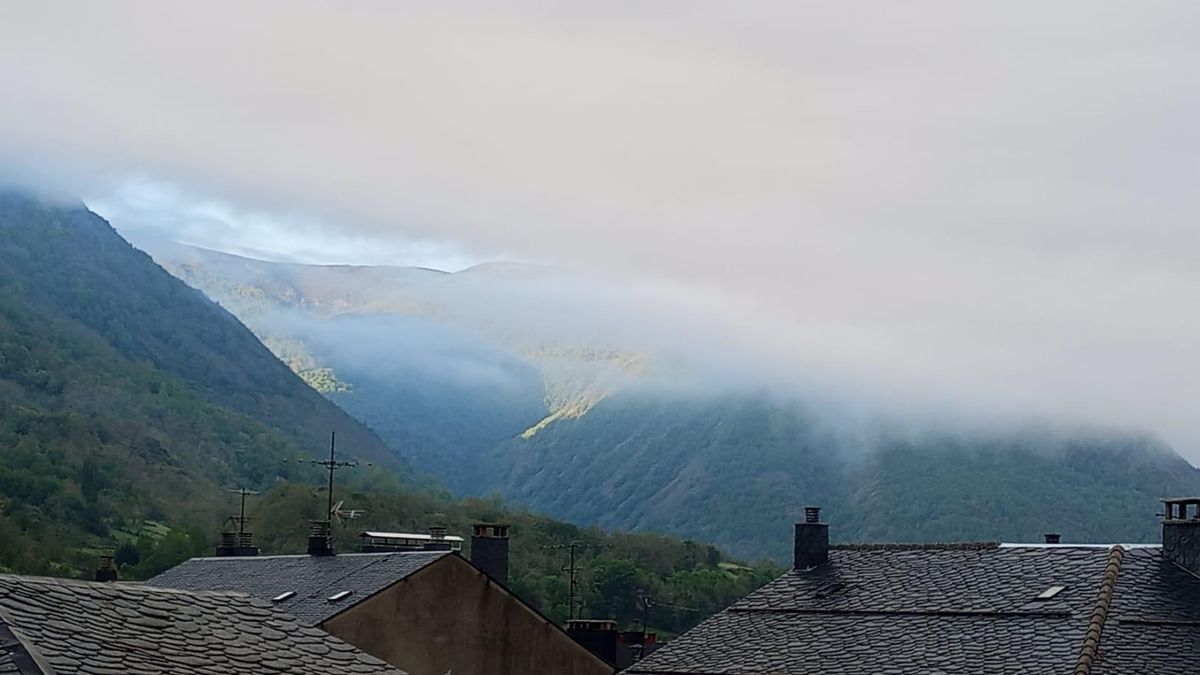 Amanecer de este miércoles en Villablino.